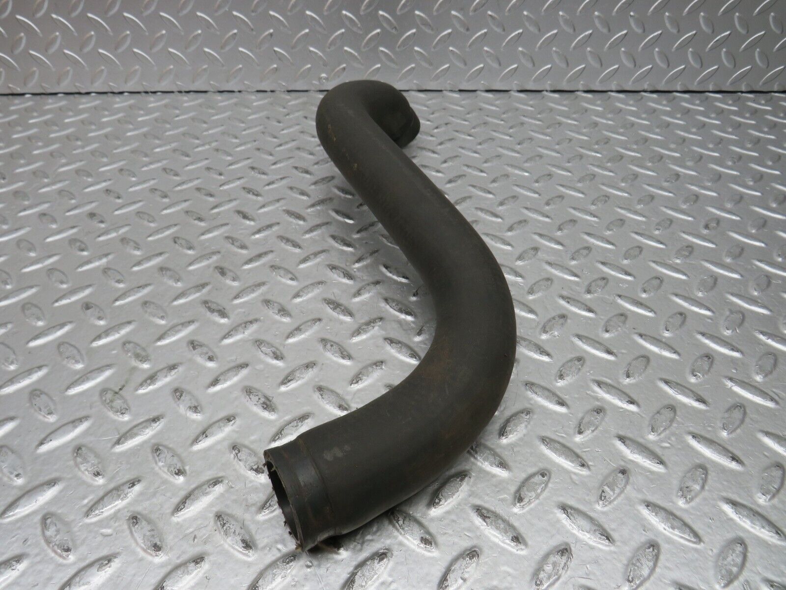 28519 Mercedes-Benz S123 240D Wagon Radiator Hose Pipe 1235010082