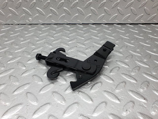 41504 Mercedes-Benz W124 200E Handbrake Adjusting Handbrake Regulator