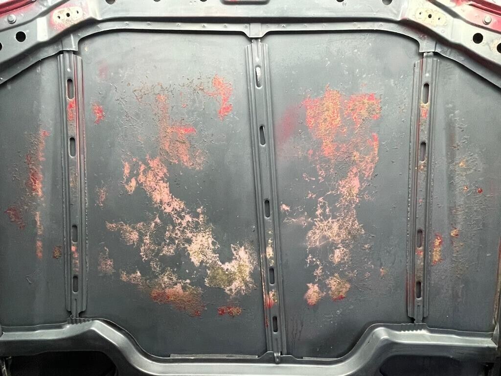 38318 Mercedes-Benz R129 280SL Coupe Bonnet