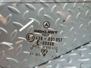 24000 Mercedes-Benz W123 280E Rear Heated Windscreen Glass