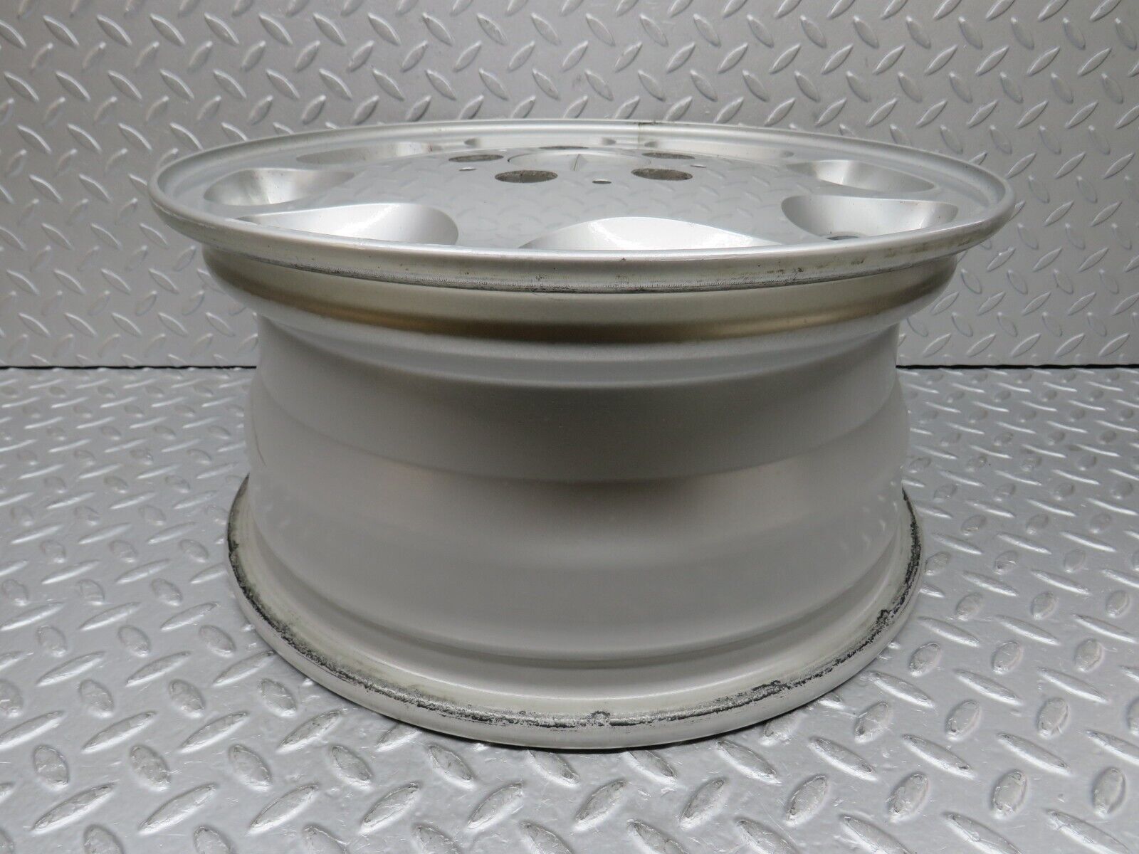 38187 Mercedes-Benz A124 Alloy Wheel 7Jx15H2 ET41 1244011302