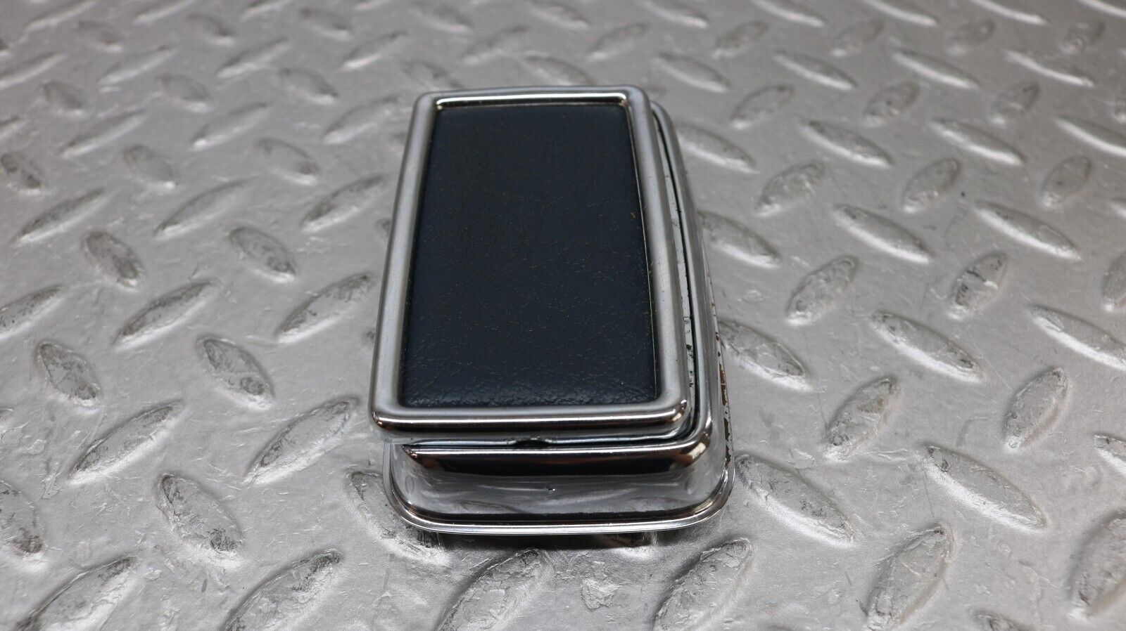 37256 Mercedes-Benz W109 300SEL Rear Door Ashtray Blue