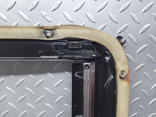 41142 Mercedes-Benz W126 300SE Power Sunroof Frame