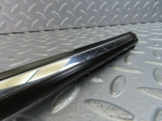 10272 Mercedes-Benz W123 Front Right Fender Wing Centre Moulding Trim