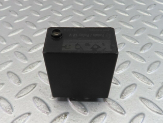 9385 Mercedes-Benz C124 300CE Coupe Fuel Pump Relay 3301300