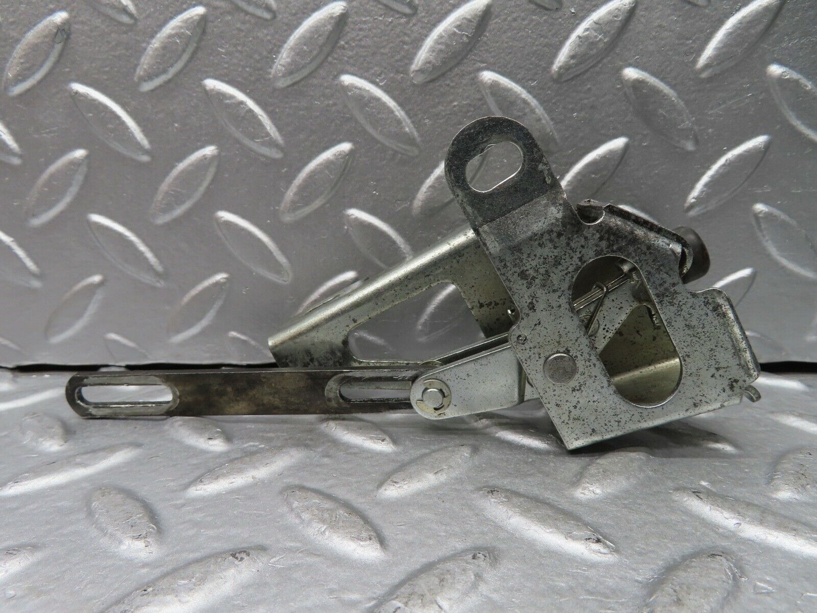 20747 Mercedes-Benz R107 450SL Soft Top Lock Mechanism Left Side