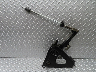 21573 Mercedes-Benz W126 300SE Handbrake Regulator