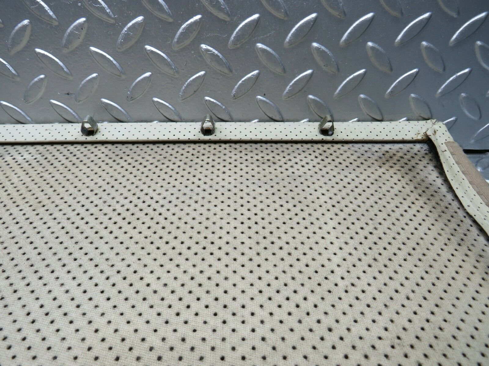 22883 Mercedes-Benz C107 450SLC Coupe Interior Sunroof Cover Panel