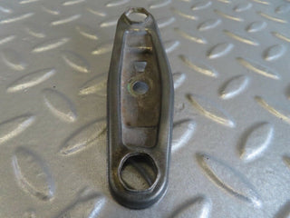 R107 SLC fuel injector bracket used OEM