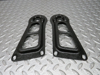 32140 Mercedes-Benz W123 230E Rear Suspension Axle Mounting Bracket