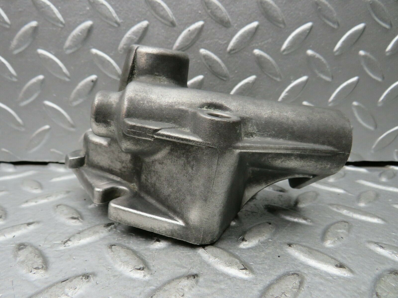 22163 Mercedes-Benz S123 280TE Ignition Distributor Housing 1101580515