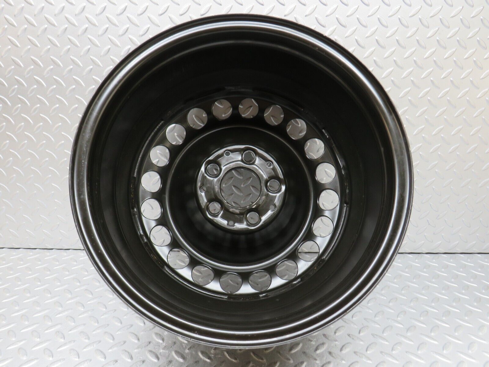 35881 Mercedes-Benz W210 Steel Wheel 7.5Jx16 H2 ET41 2104000802