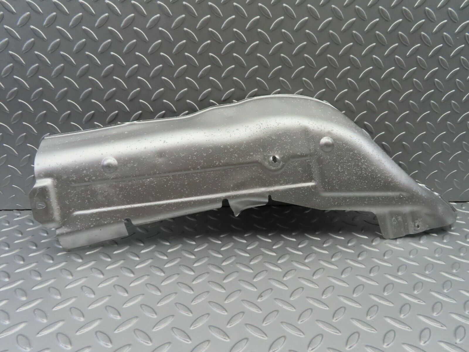 6769 Mercedes-Benz S124 E220 Wagon Exhaust Heat Shield