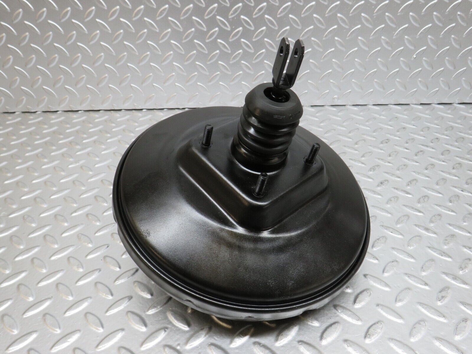 25414 Mercedes-Benz W123 200 Brake Booster Bendix