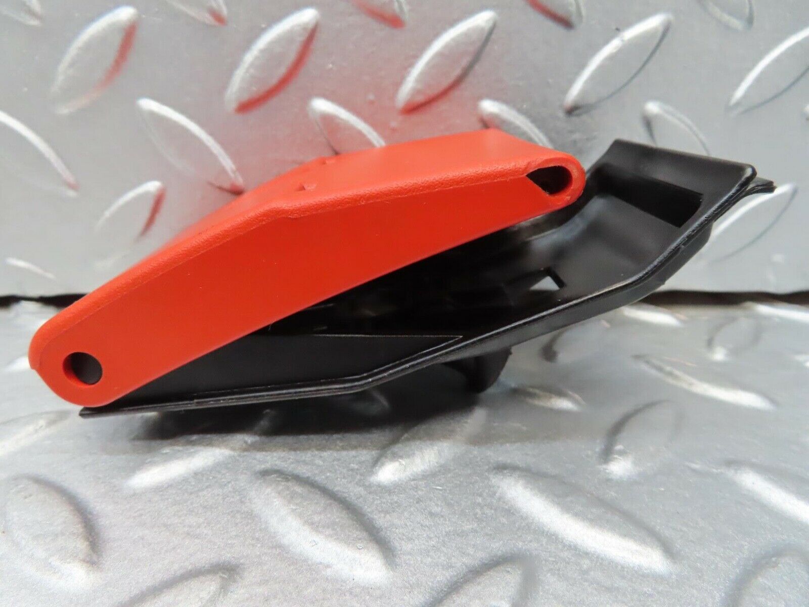 16462 Mercedes-Benz W124 260E Hood Opener Bonnet Opener Release