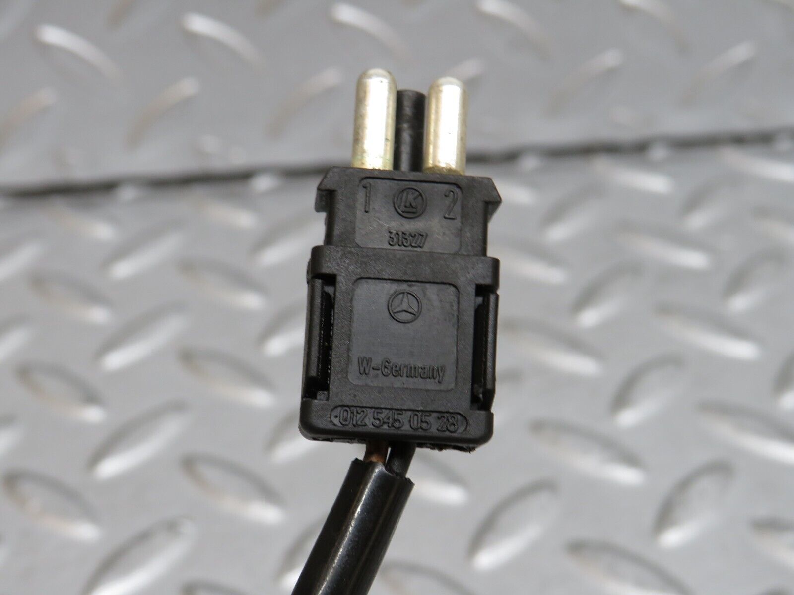 29592 Mercedes-Benz W124 230E Brake Pad Sensor Right Side 2015452228