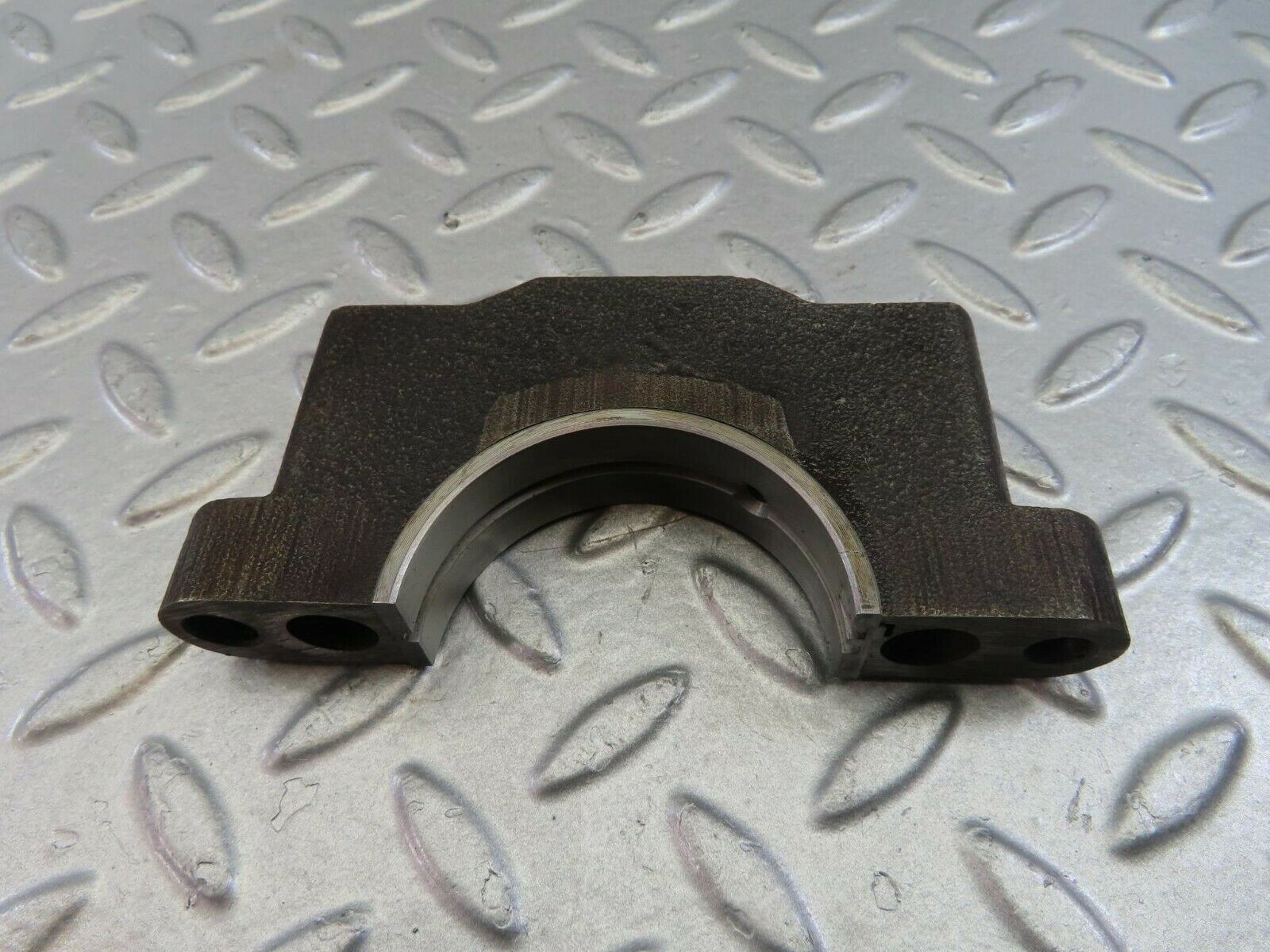 9873 Mercedes-Benz C123 280CE Coupe Crankshaft Bearing Holder Block 1080110211