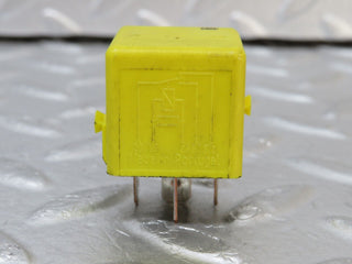 34868 Mercedes-Benz W210 320E Multi Purpose Relay 0025421419