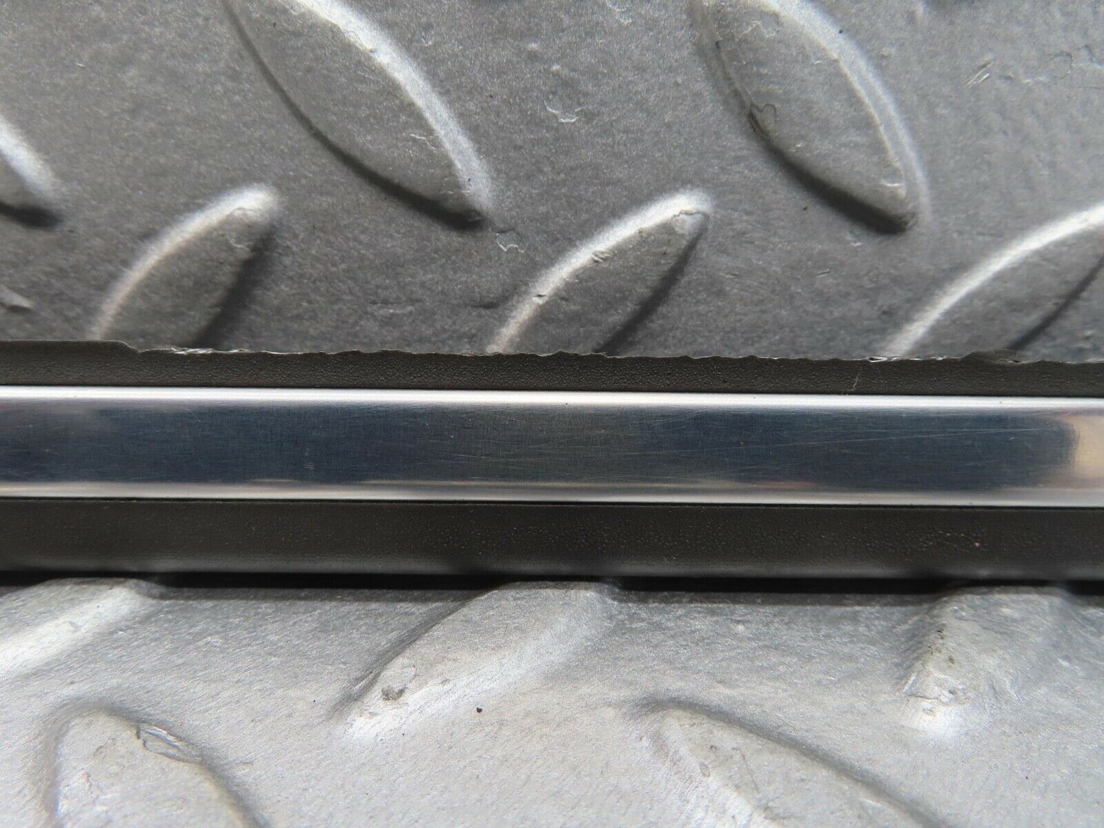 13449 Mercedes-Benz W123 200 Rear Left Door Centre Moulding Trim