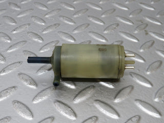 33918 Mercedes-Benz W124 260E Windscreen Washer Pump VDO