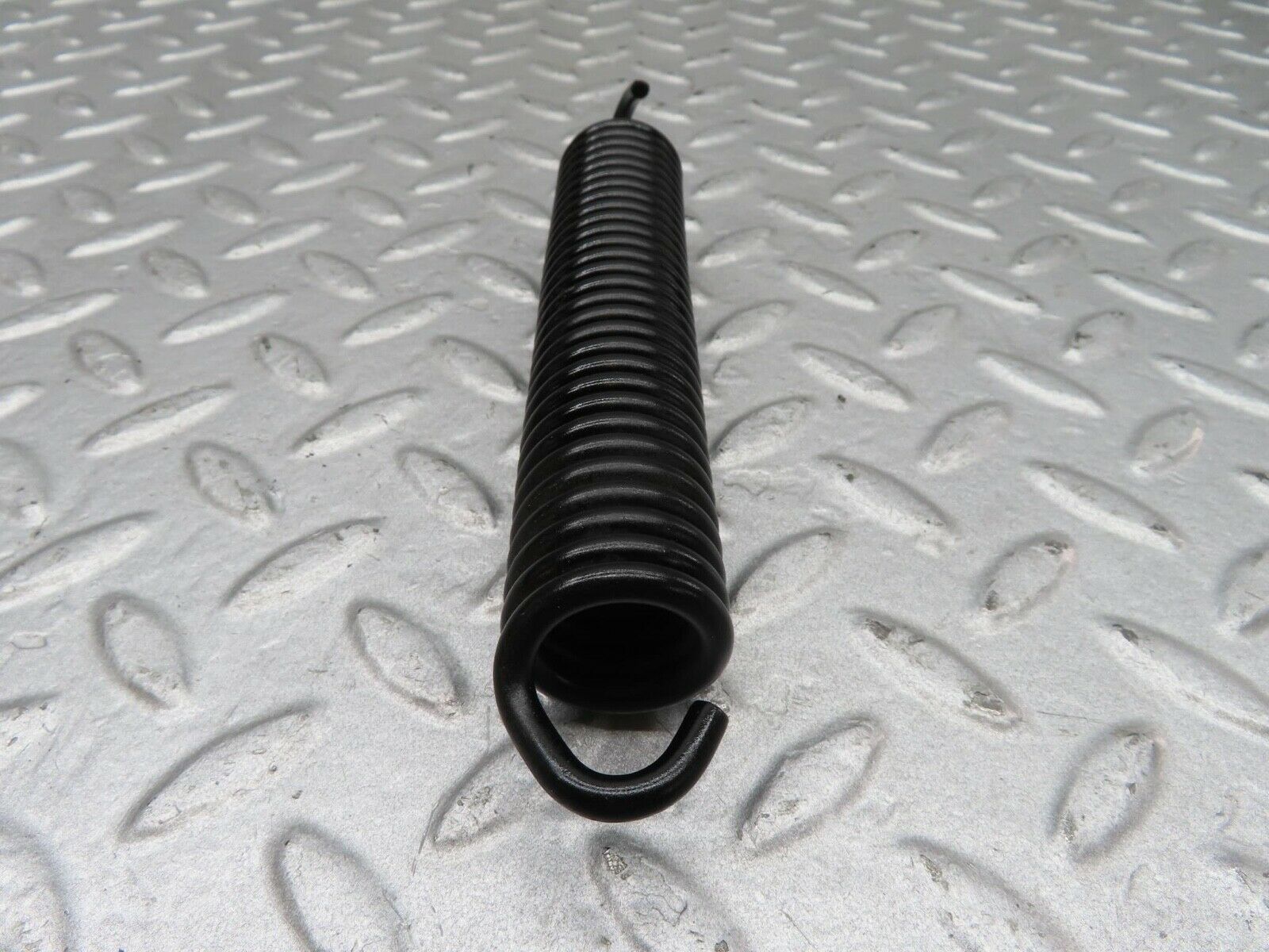 14306 Mercedes-Benz W116 350SE Bonnet Hinge Spring
