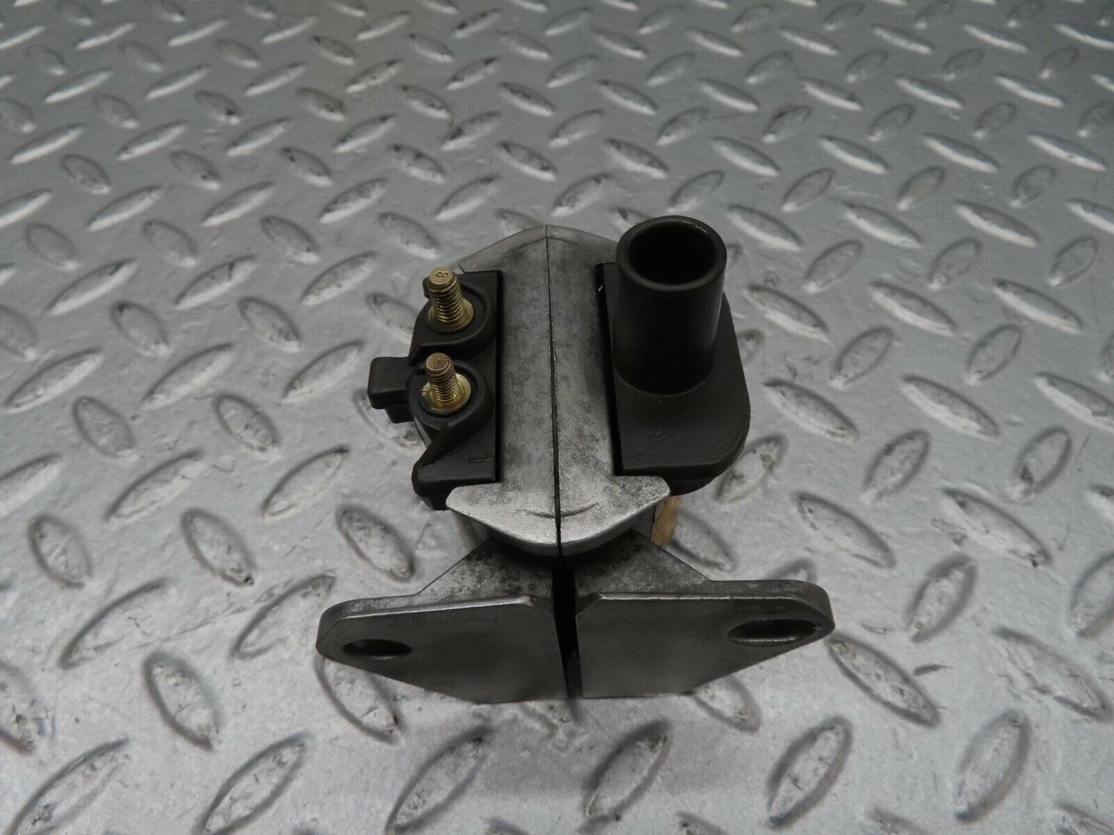 14552 Mercedes-Benz W201 190E Ignition Coil 0001585403