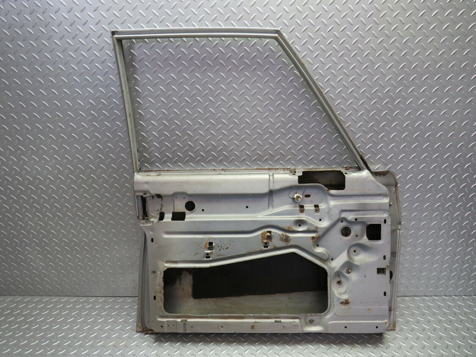 24481 Mercedes-Benz W108 Front Left Door