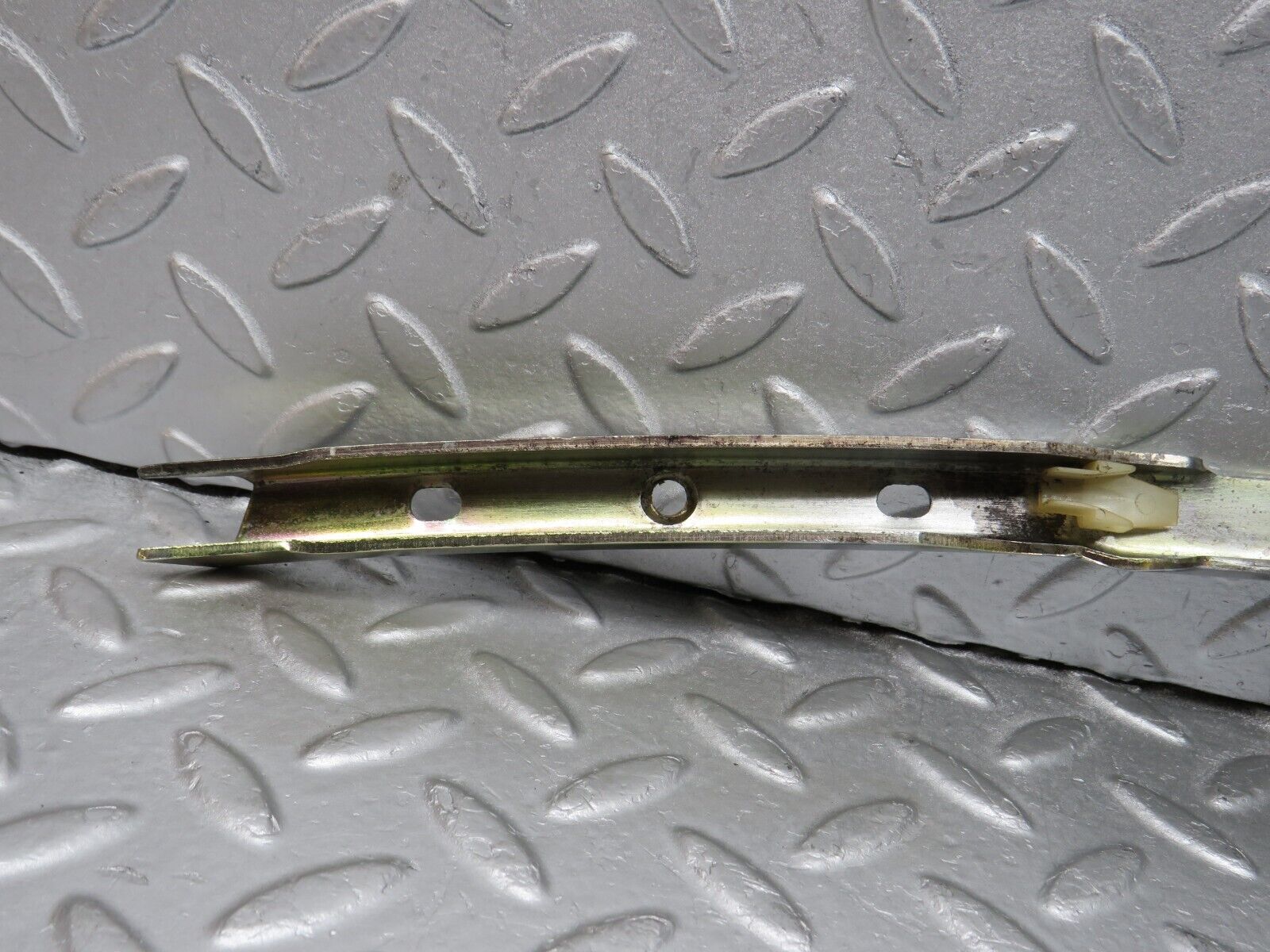 38308 Mercedes-Benz R129 280SL Coupe Front Right Window Channel