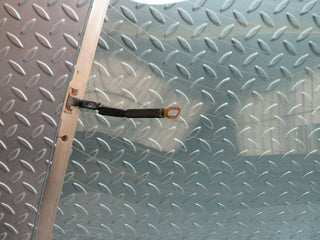 24000 Mercedes-Benz W123 280E Rear Heated Windscreen Glass