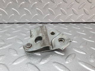 40796 Mercedes-Benz W123 300D Front Right Seat Belt Bracket