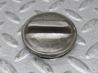 W108 engine oil filler cap used OEM