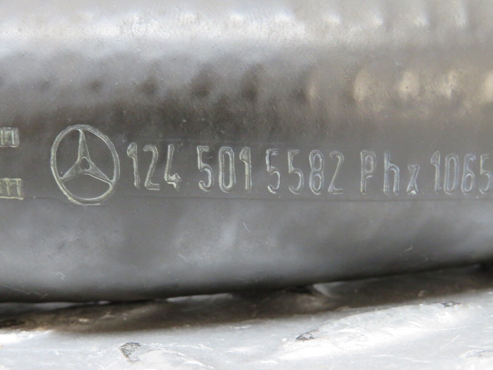 26419 Mercedes-Benz C124 220CE Radiator Hose Pipe Pair 1245015582 1245015682