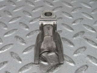 0276 Mercedes-Benz W123 220D Rocker Arm Support 6150550110