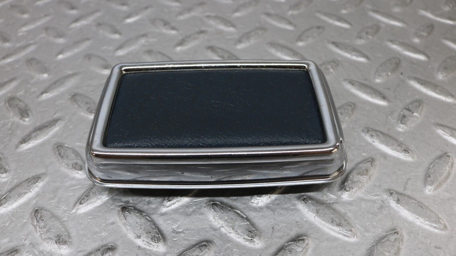 37256 Mercedes-Benz W109 300SEL Rear Door Ashtray Blue