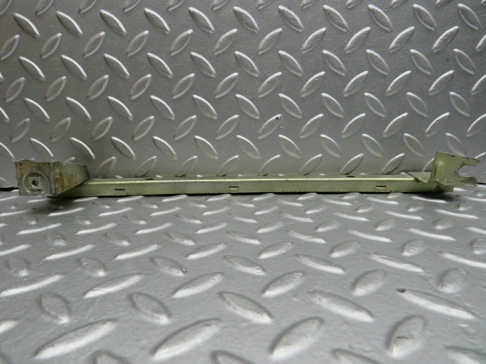 22005 Mercedes-Benz S123 280TE Rear Left Window Channel