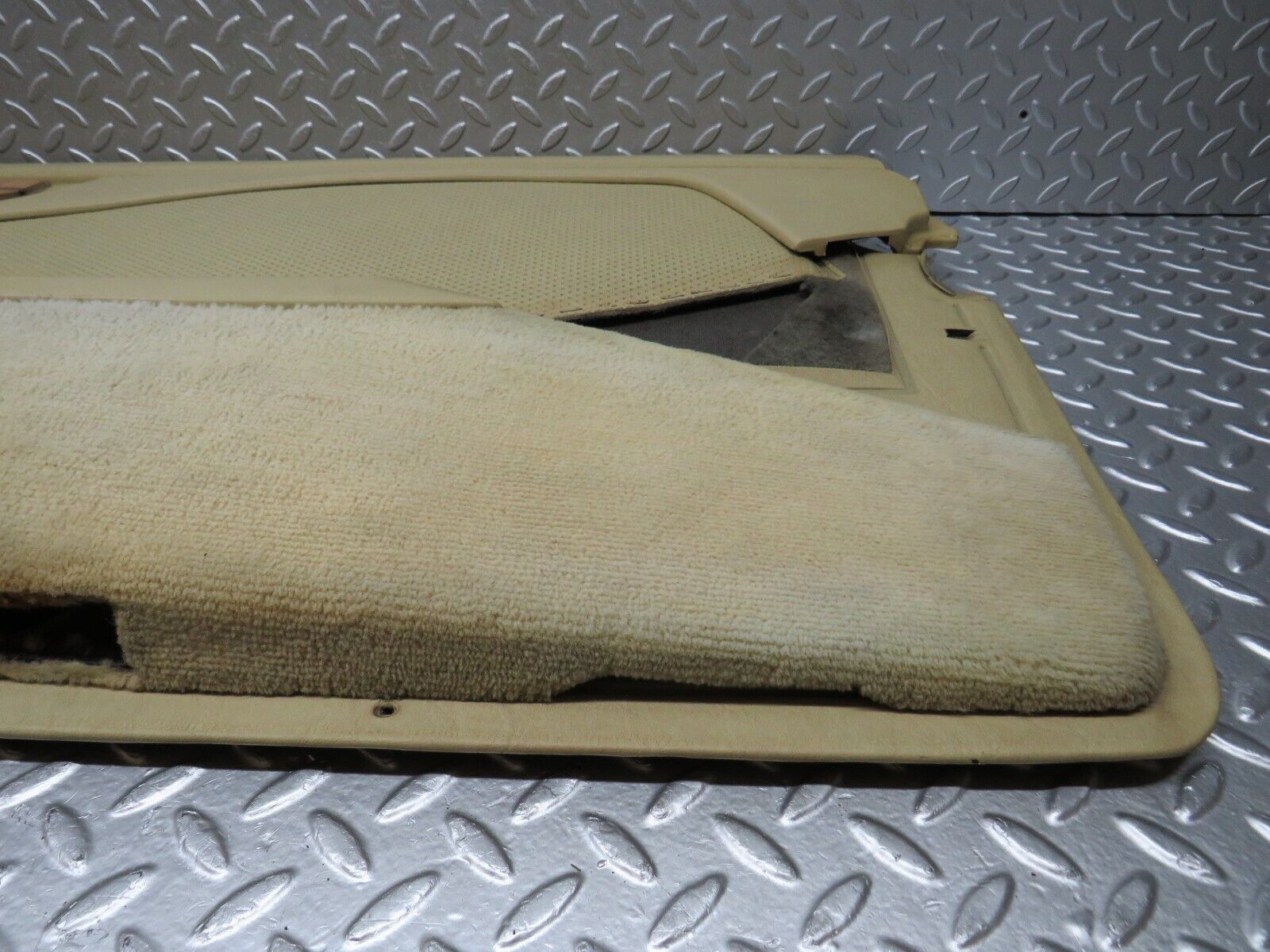 34386 Mercedes-Benz C126 380SEC Coupe Right Door Card 1267270870