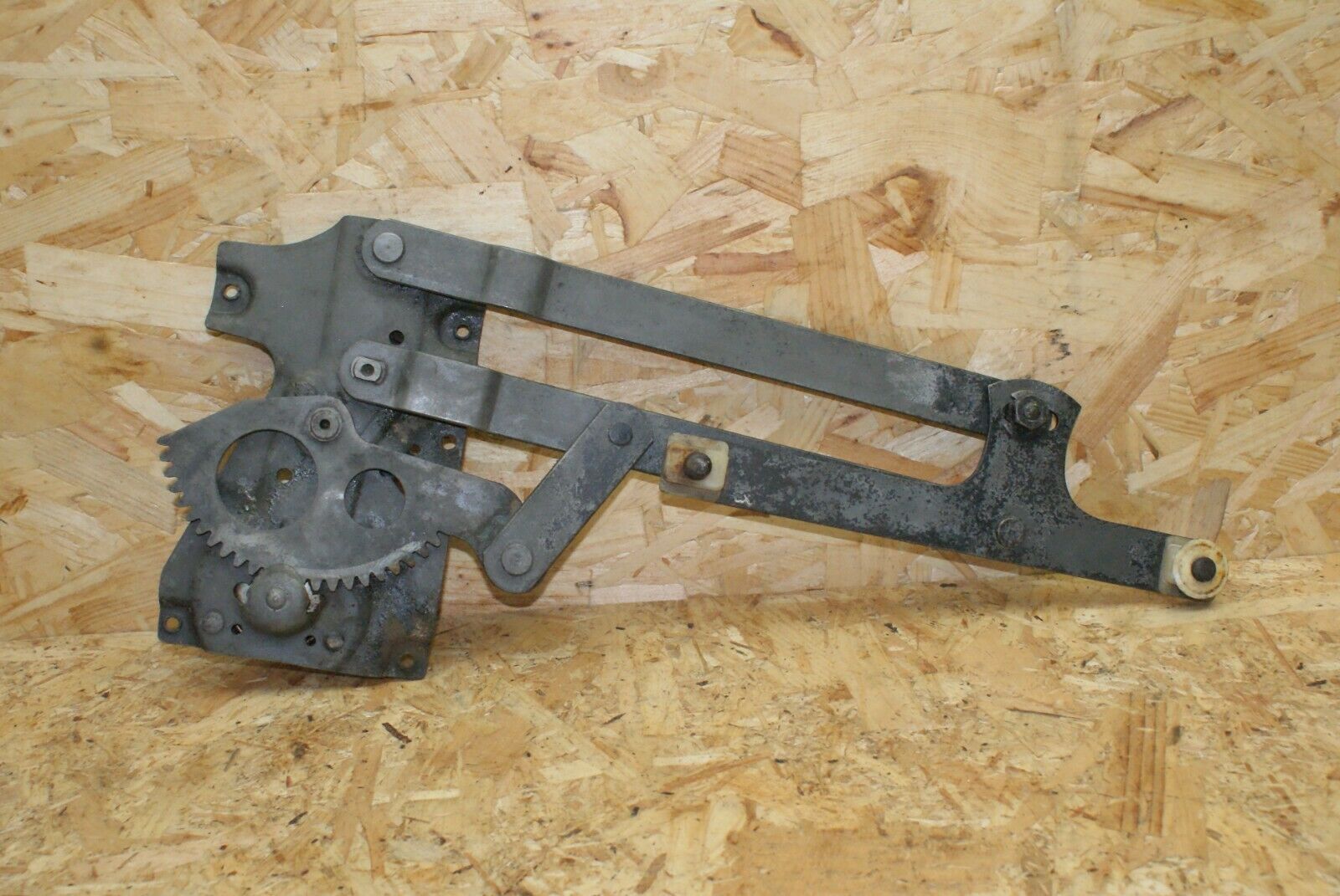 2428 Mercedes-Benz W120 PONTON Rear Right Manual Window Regulator