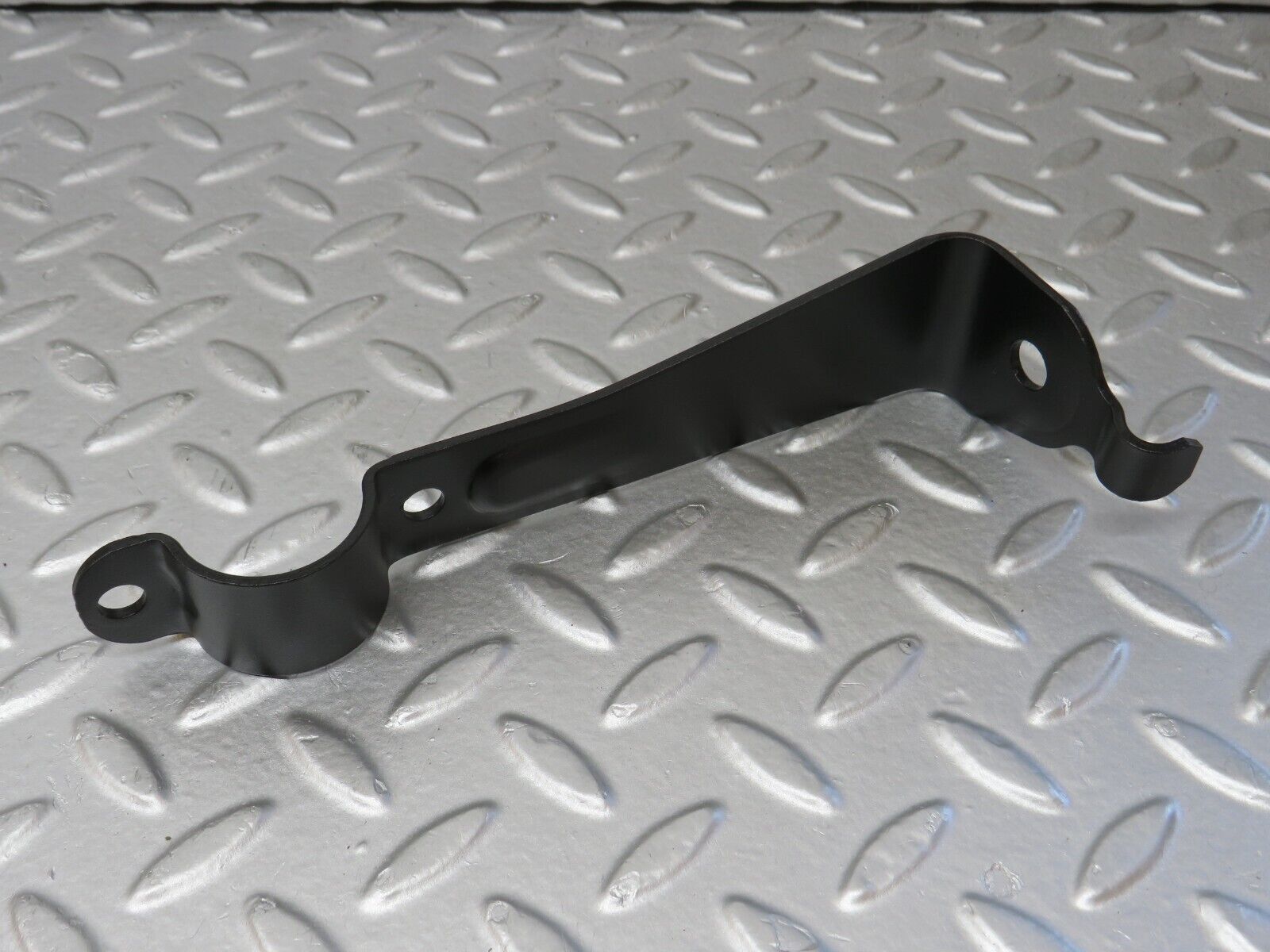 36802 Mercedes-Benz W201 190E 2.0L Front Axle Bracket