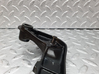 41458 Mercedes-Benz W124 200E Clutch Pedal With Rubber 2012902116 2012910282