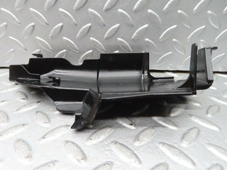 21627 Mercedes-Benz W126 300SE Front Left Door Lock Inner Cover 1267230308