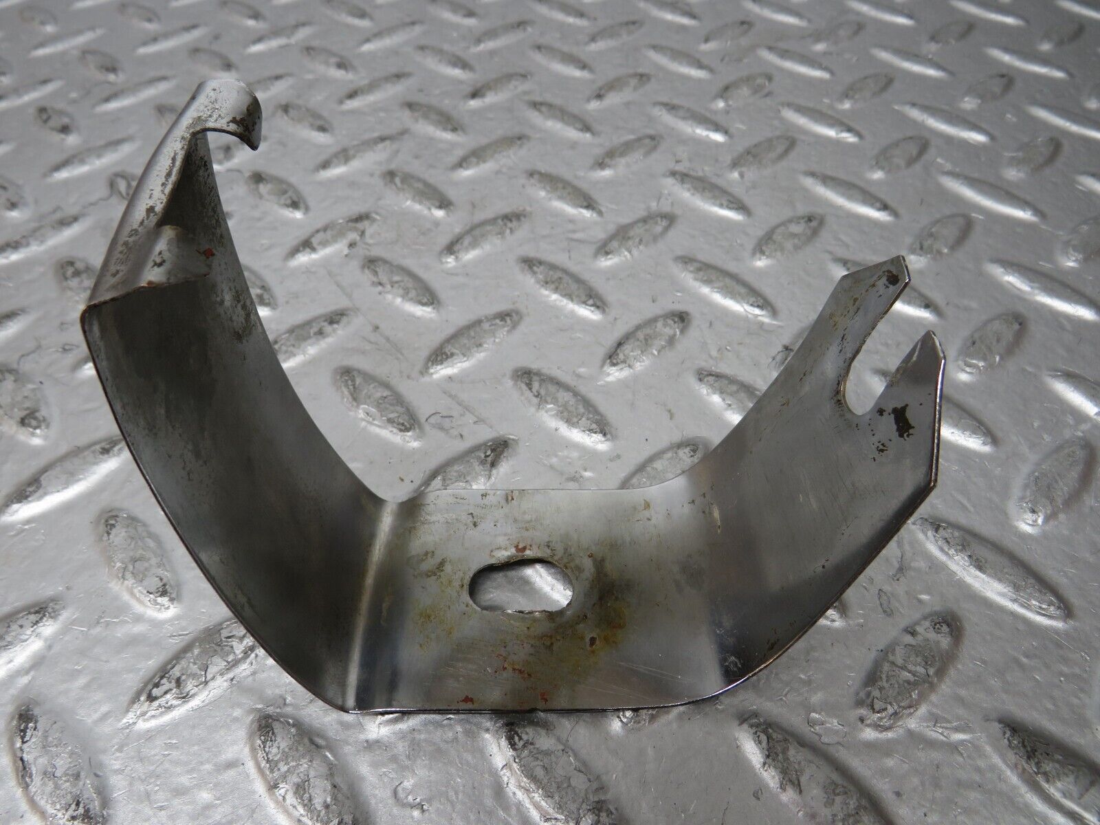 26372 Mercedes-Benz W116 450SE Bumper Corner Screw Cover Chrome Right