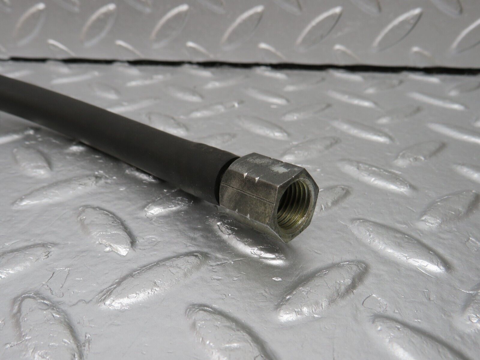 33542 Mercedes-Benz W202 C180 Fuel Injector Rail Hose Pipe