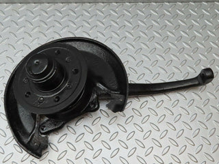 4128 Mercedes-Benz V123 240D LWB Wheel Hub Front Left