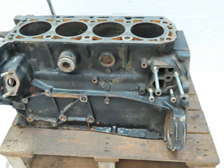 4097 Mercedes-Benz S123 200T Wagon Engine Block M102.920 1020110501
