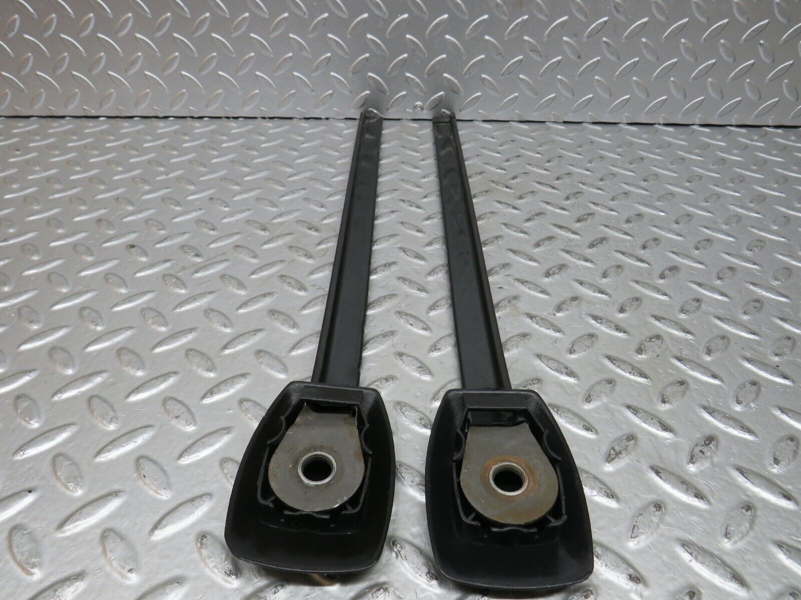 27654 Mercedes-Benz S124 300TE Seat Belt Runner With Cover Pair 1249193520