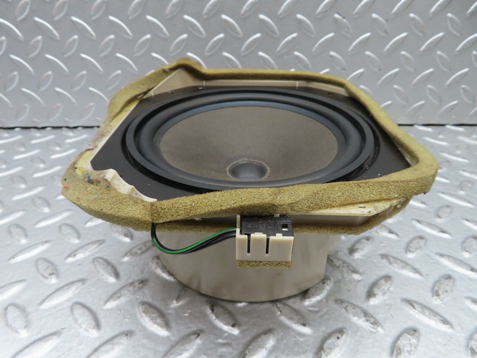 19353 Mercedes-Benz C140 CL420 Coupe Rear Speaker 1408203202