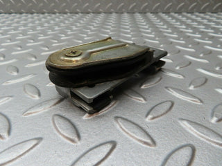 4139 Mercedes-Benz C123 280CE Fixing Clip To The Door Glass 1237250132