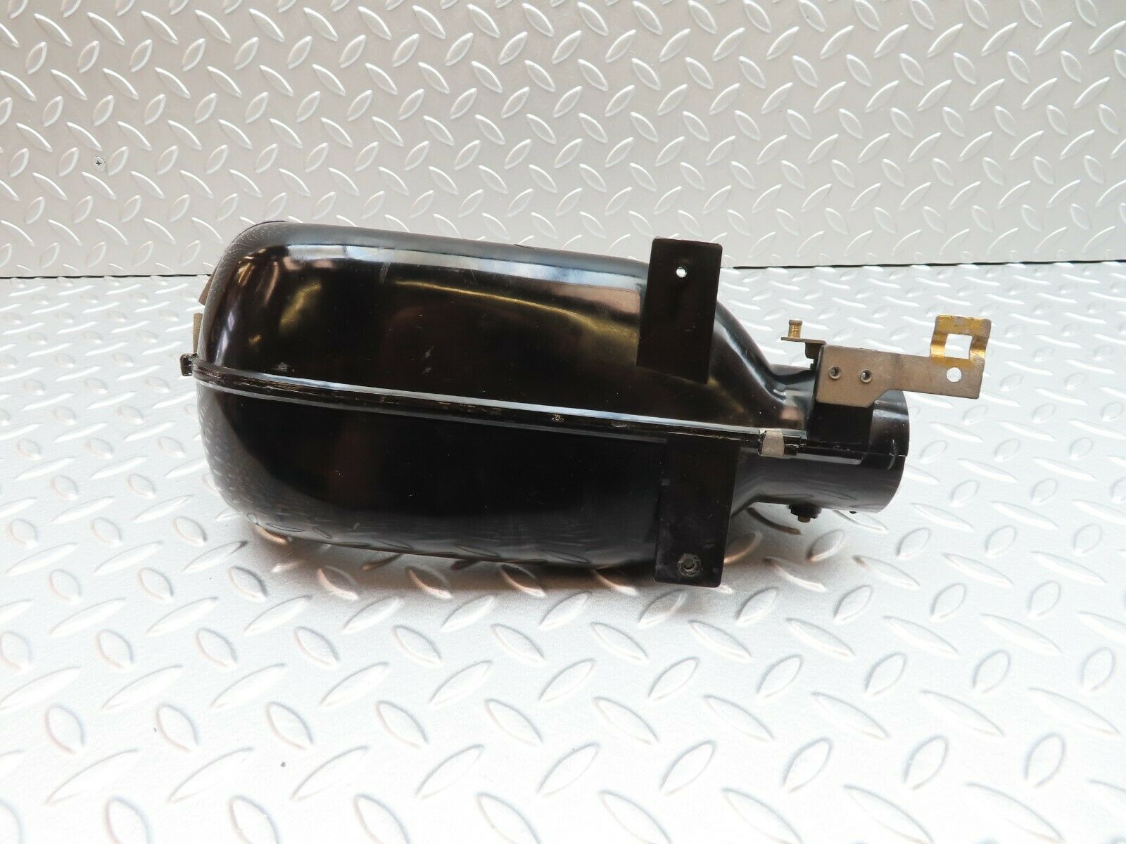 5002 Mercedes-Benz R107 350SL Coupe Heater Air Duct