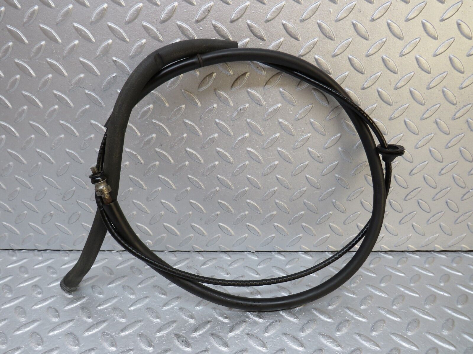 37538 Mercedes-Benz W109 300SEL Speedometer Cable For Automatic Gearbox
