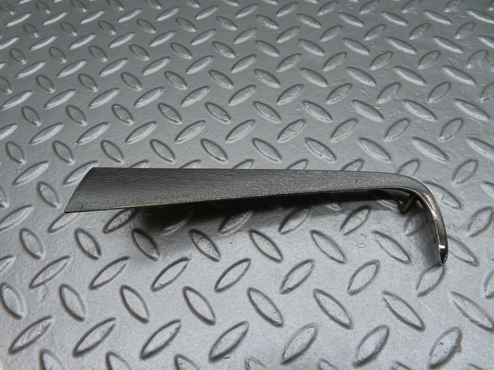 12703 Mercedes-Benz W111 220SE Rear Right Fender Wing Tail Chrome Trim 1116900479
